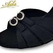 detalle de zapatos de baile latino ADS negros para pies anchos y estrechos